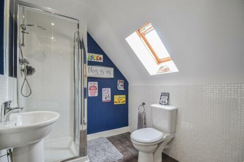 Bedroom Two En-Suite