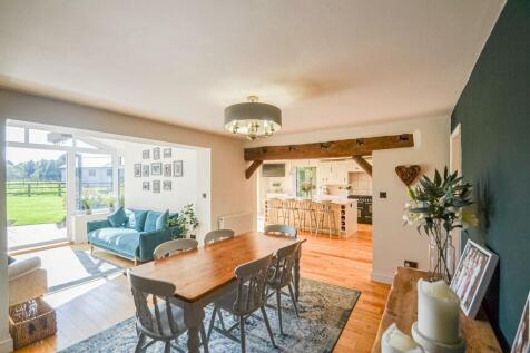 Dining Kitchen &amp; Garden Room