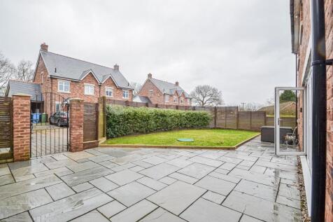 Rear Garden &amp; Access