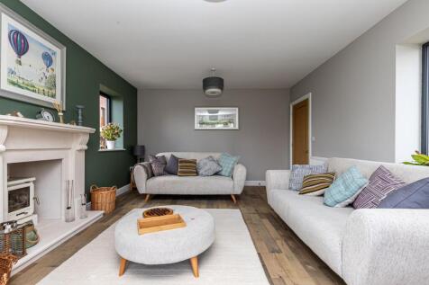Lounge/Snug