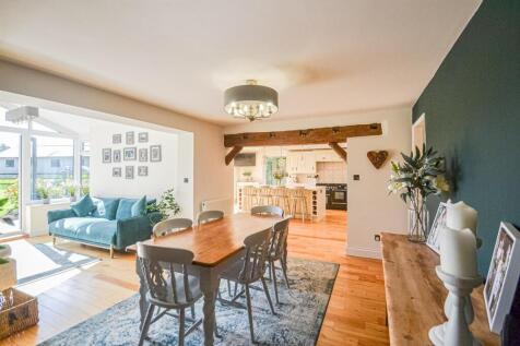 Dining Room &amp; Garden Room