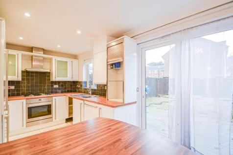 Kitchen &amp; Dining Room