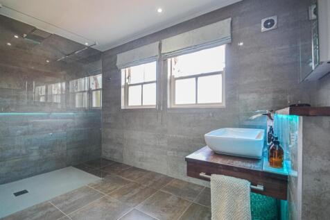 En-Suite Wet Room