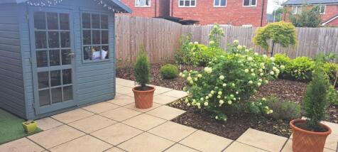 Patio &amp; Herbaceous Garden