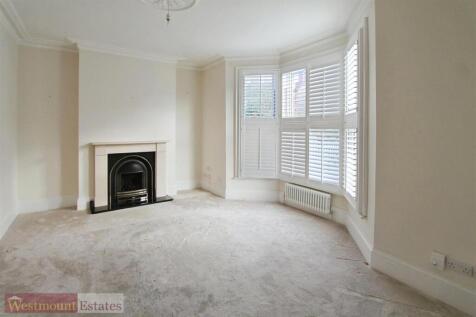 FRONT ROOM/BEDROOM TWO