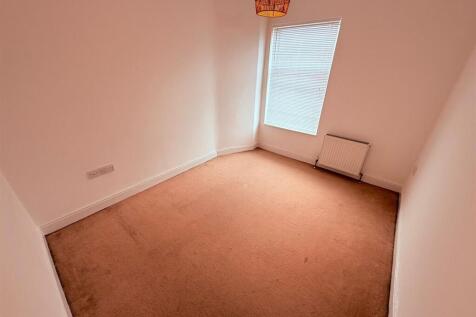 PHOTO-2025-10-27-11-59-30 (4).jpg