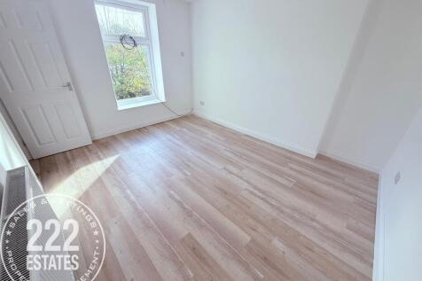 PHOTO-2025-10-30-09-06-02 (7).jpg