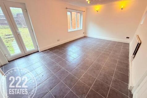 PHOTO-2025-11-04-14-31-24 (9).jpg