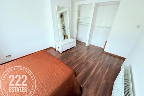 PHOTO-2025-11-04-12-55-30 (2).jpg