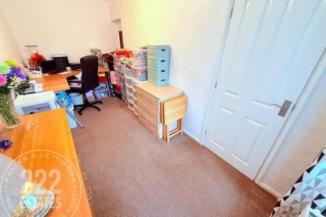 PHOTO-2025-10-14-18-05-03 (12).jpg