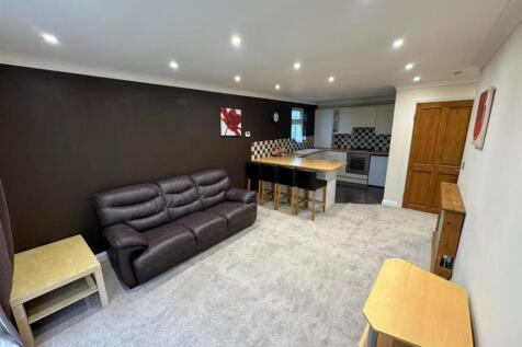 Flat lounge2.jpg