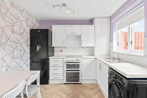 Cupboard4.jpg