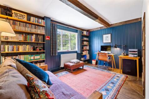 4 Reception Rooms