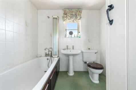 3 Bathrooms