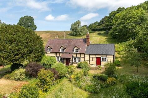 Detached Cottage