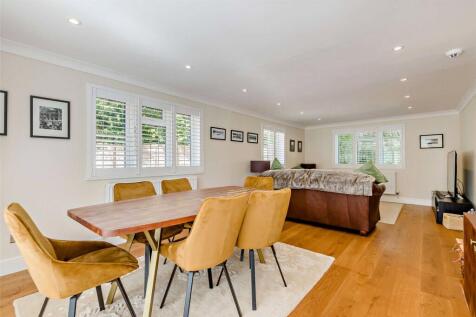 Family/TV Room