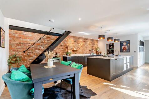 Immaculate Home