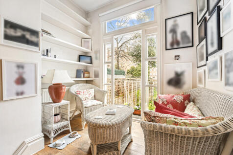 Sitting Area