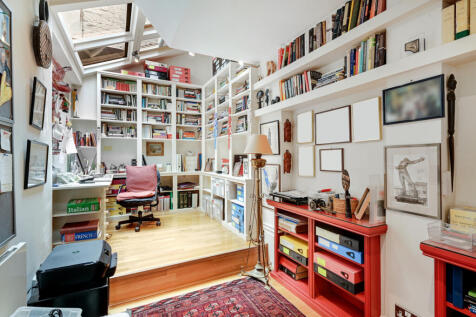Bedroom/Study