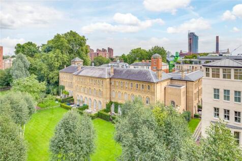 property in Coleridge Gardens, 
King&#39;s Chelsea, SW10