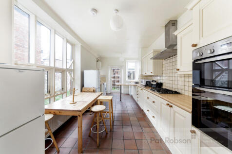 10 mayfair road596.j