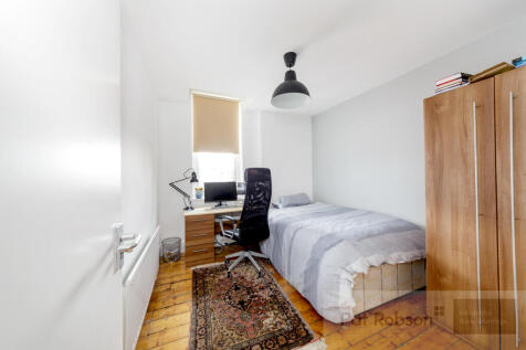 127 stratford road54