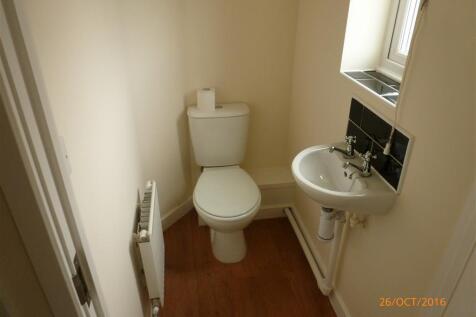 Cloakroom/wc