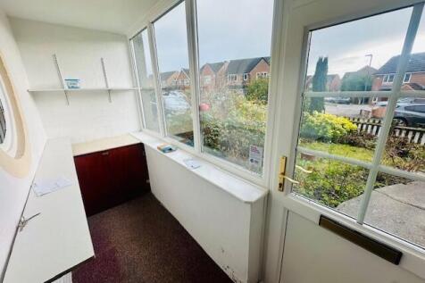 Cloakroom/wc