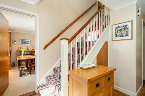 1440px1 Oaklands-...