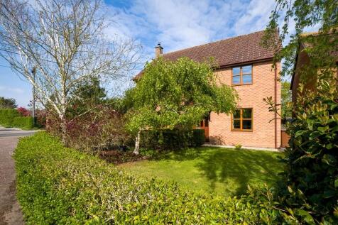 1440px1 Oaklands-...