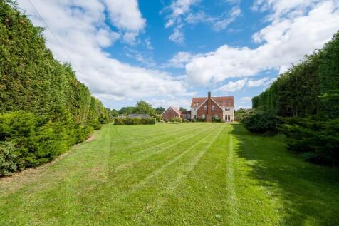 1440px-Brookside ...