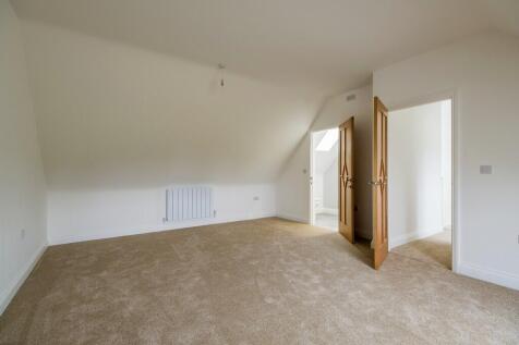 1440px-Elm Tree V...