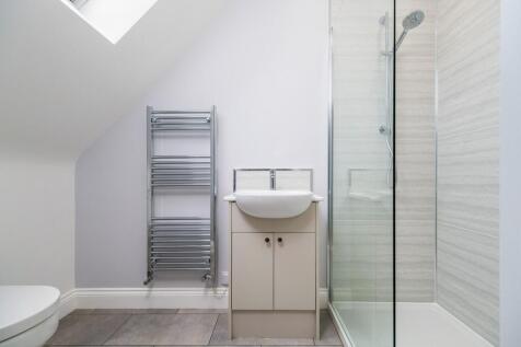 1440px-Elm Tree V...