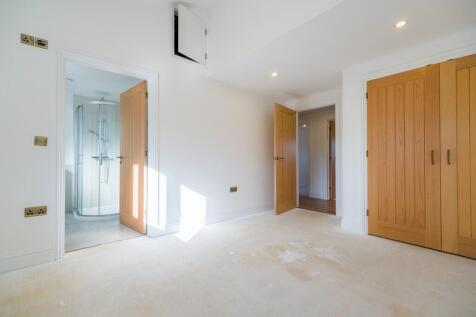 1440px-The Assemb...