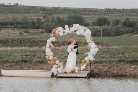 Wedding lake RHC.JPEG
