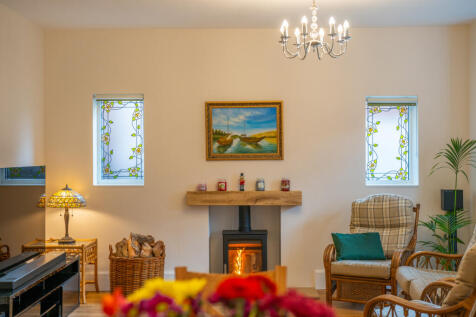 Living Area 2