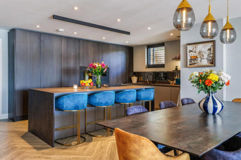 Kitchen 4