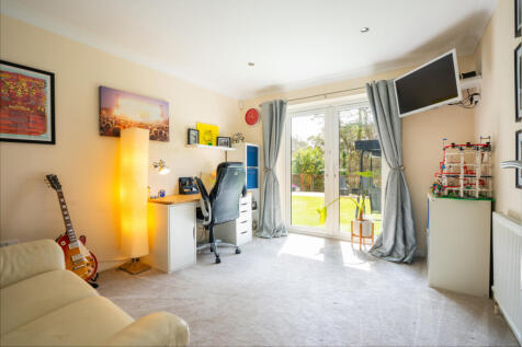 Study/Bedroom 4