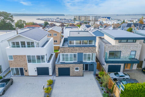 Delia - Sandbanks Rd