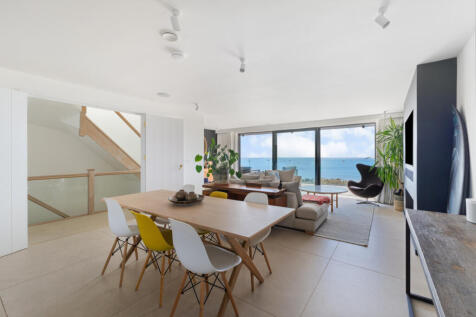 Dining/View