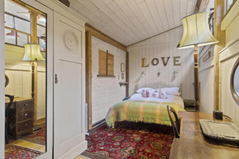 Annex Bedroom