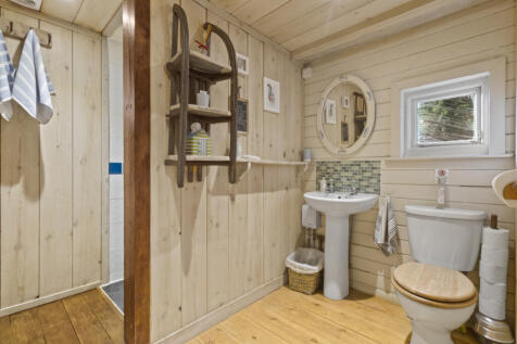Annex Bathroom