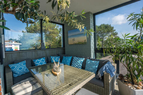 Dune Crest