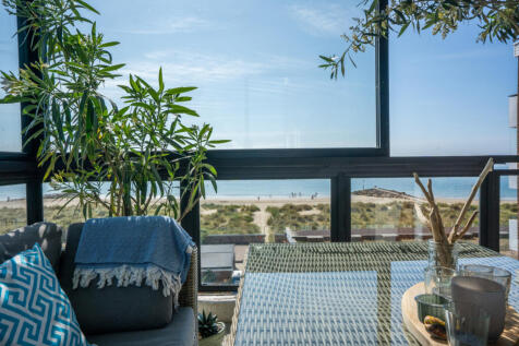 Dune Crest