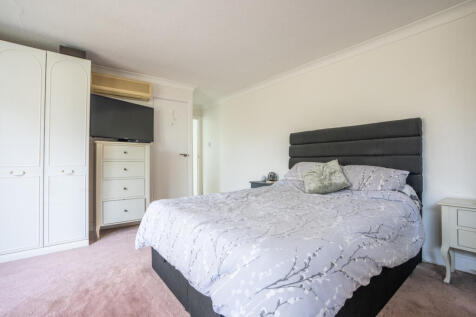 Bedroom Ff