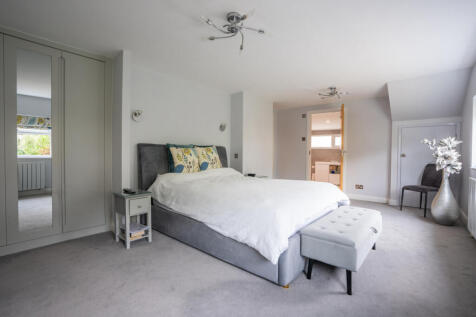 Primary To En-Suite