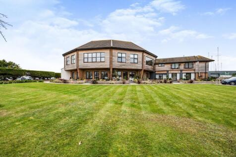The Round House E...
