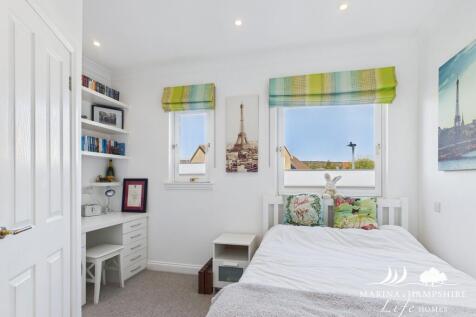 CAM03915G0-PR0019...