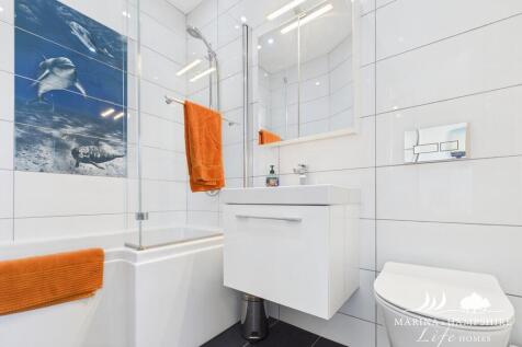 CAM03915G0-PR0019...