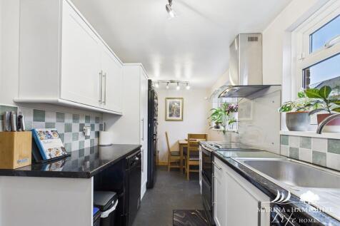 CAM03915G0-PR0020...